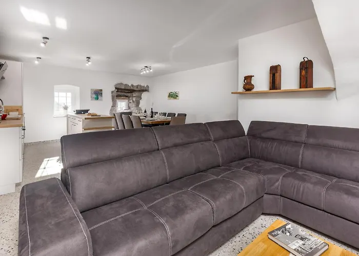 Pet Friendly In Semesterbostad