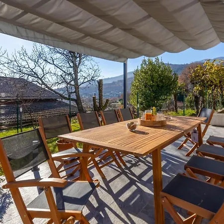 بيت للعطل Pet Friendly In Poljane