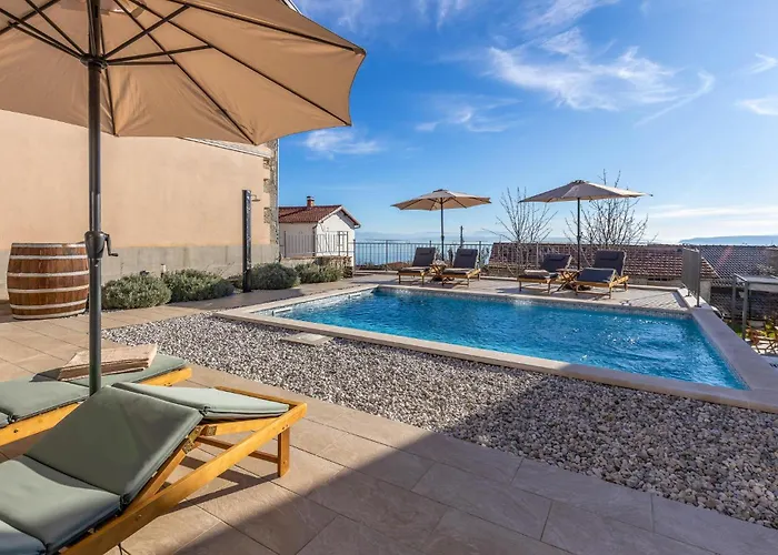 بيت للعطل Pet Friendly In Poljane